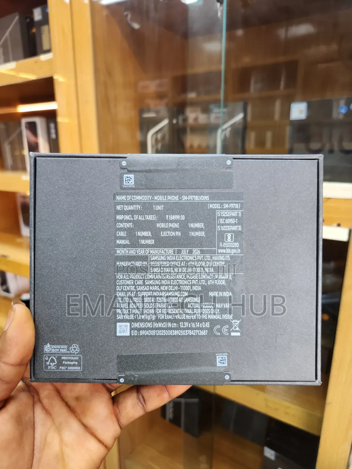 New Samsung Galaxy Z Fold8 512 GB Graphite