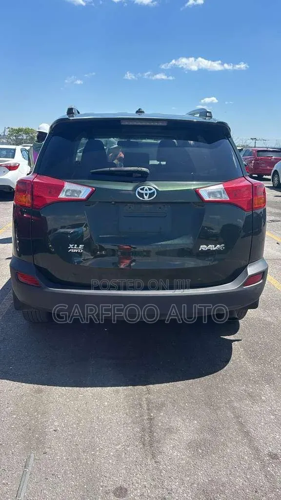 Toyota RAV4 2014 Green