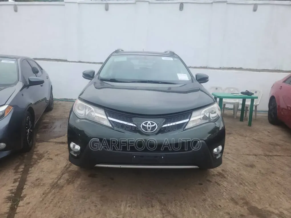 Toyota RAV4 2014 Green