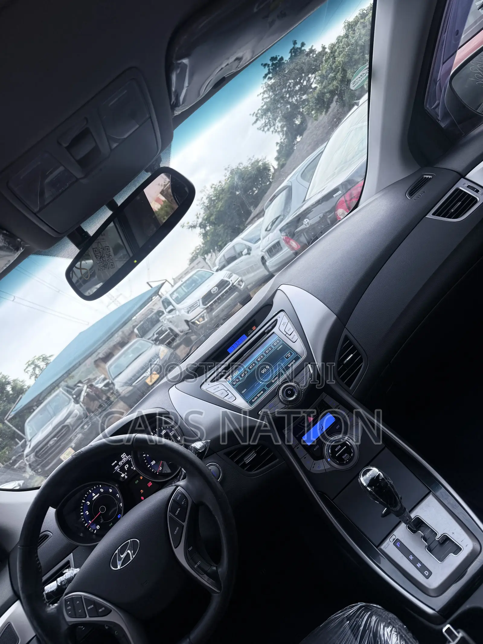 Hyundai Elantra 2013