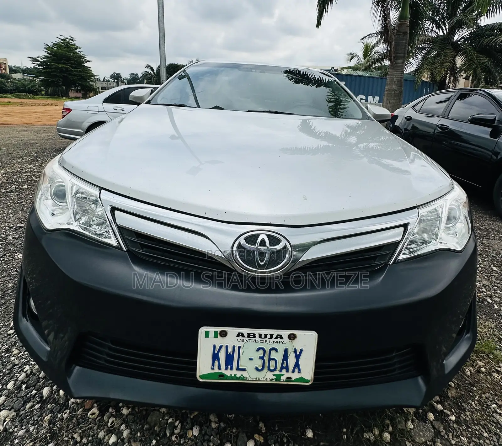 Toyota Camry LE 4dr Sedan (2.5L 4cyl 6A) 2013 Silver
