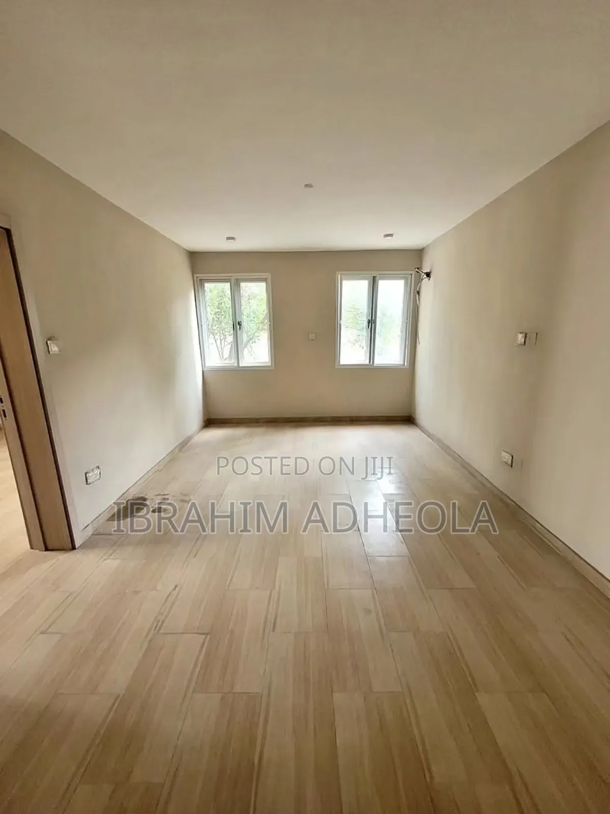4bdrm Maisonette in Ilupeju Estate for sale