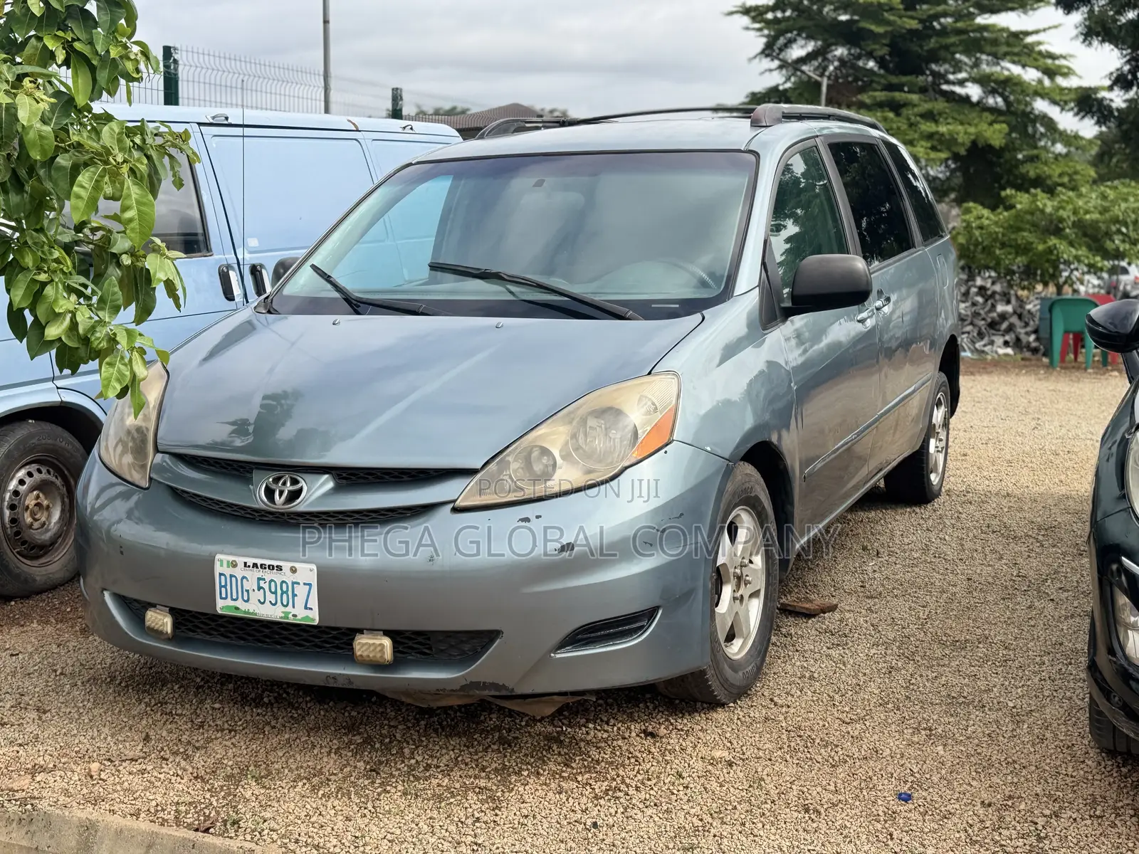 Toyota Sienna LE 4WD 2007 Blue