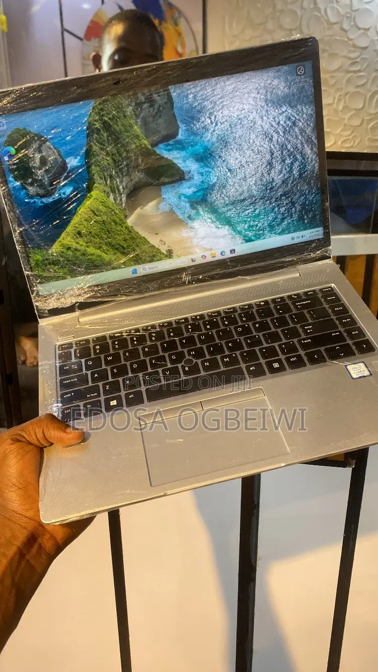 Laptop HP EliteBook 840 G5 8GB Intel Core i5 SSD 256GB