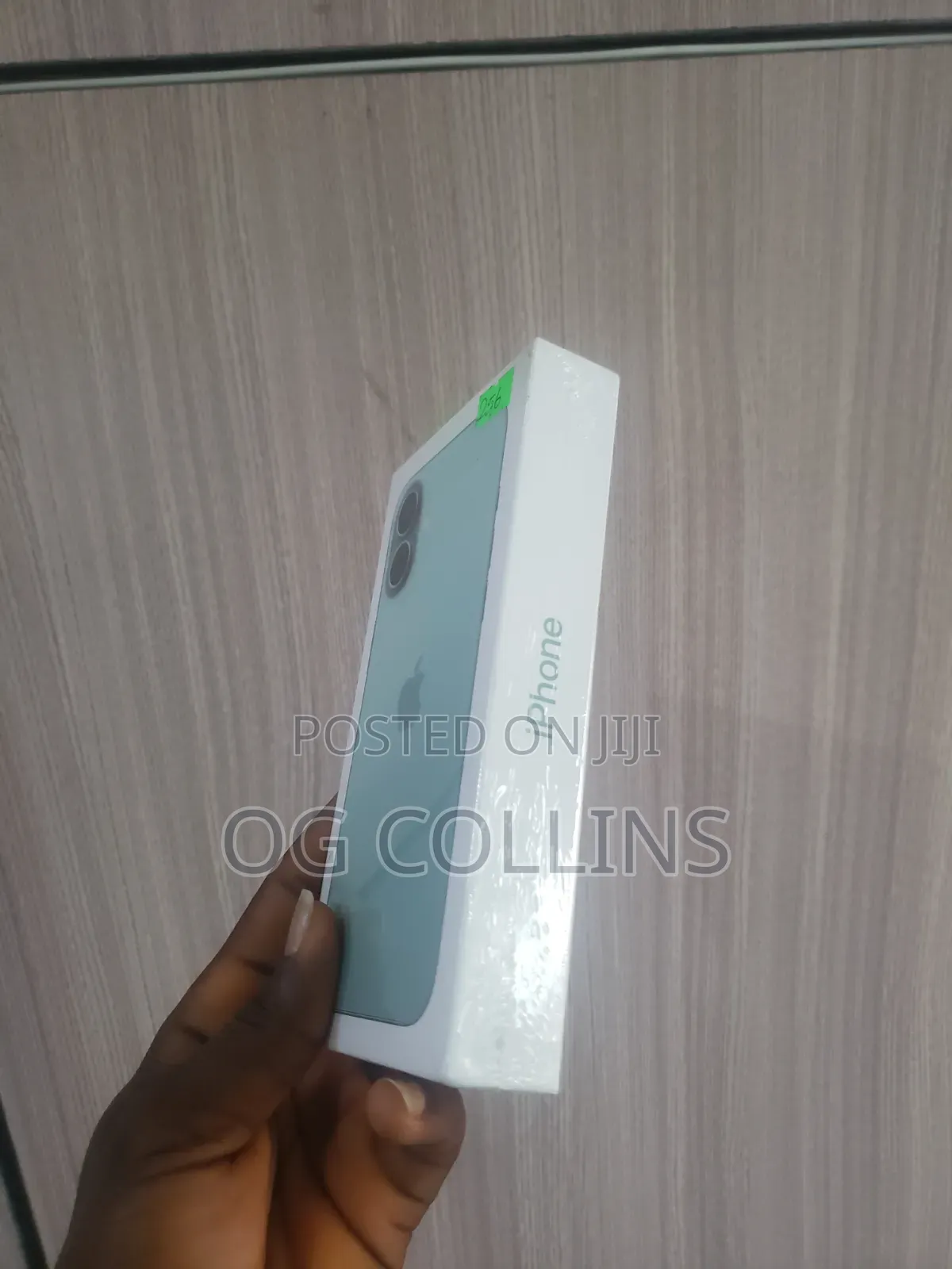 New Apple iPhone 16 Plus 256 GB Green