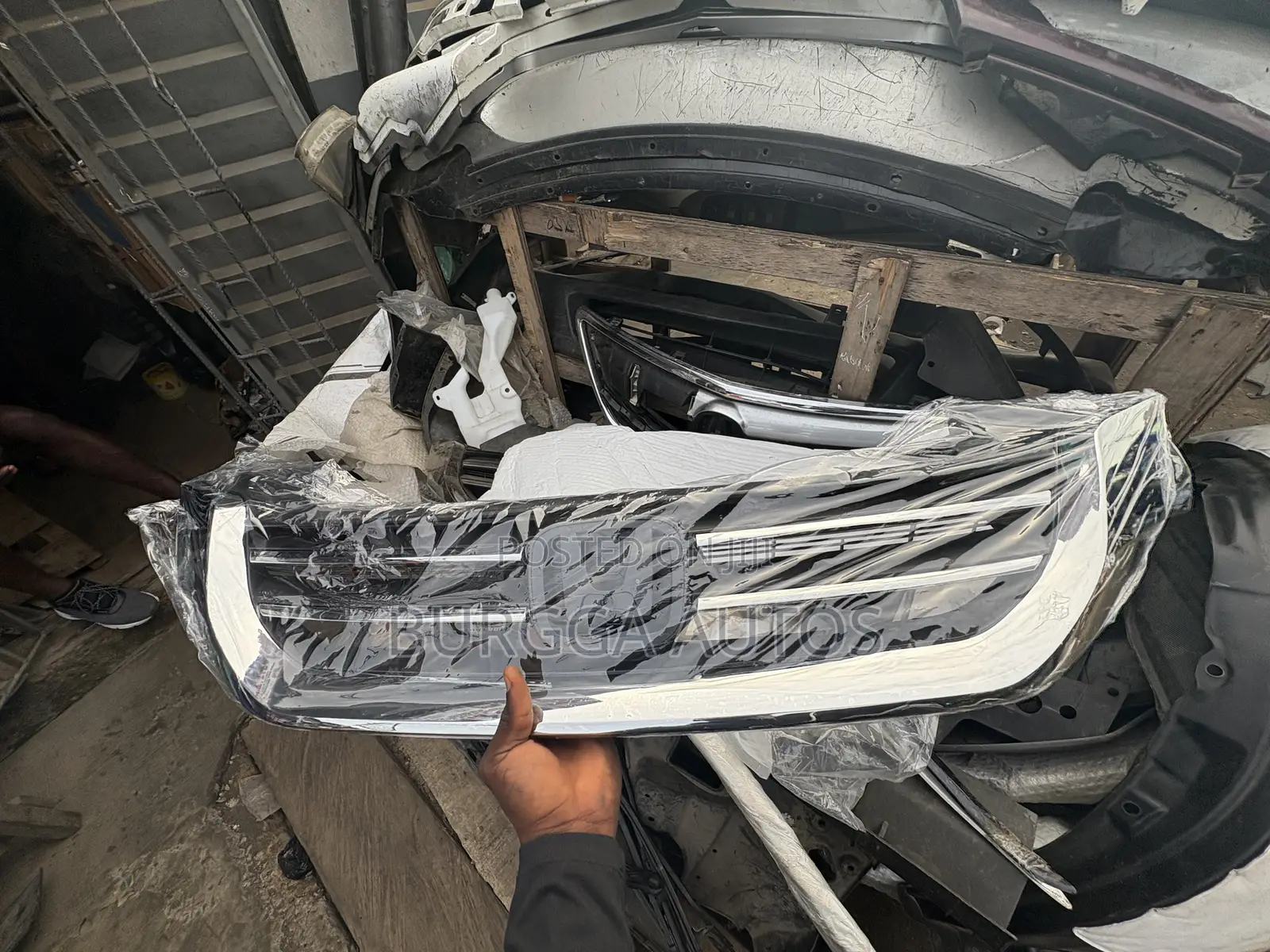 Front Grille Accord 2013 Brand New