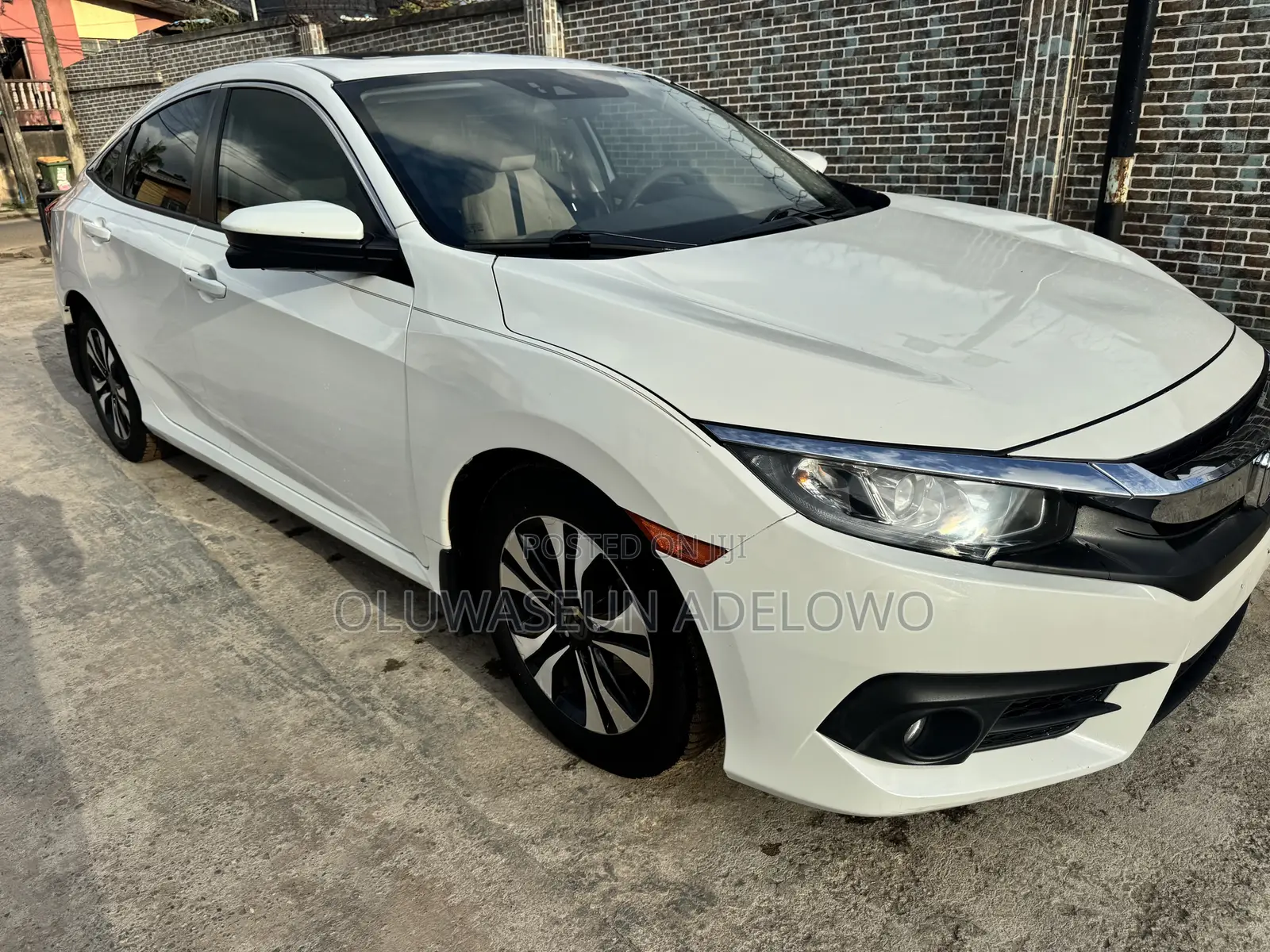 Honda Civic Sport 4dr Hatchback (1.5L 4cyl) 2017 White
