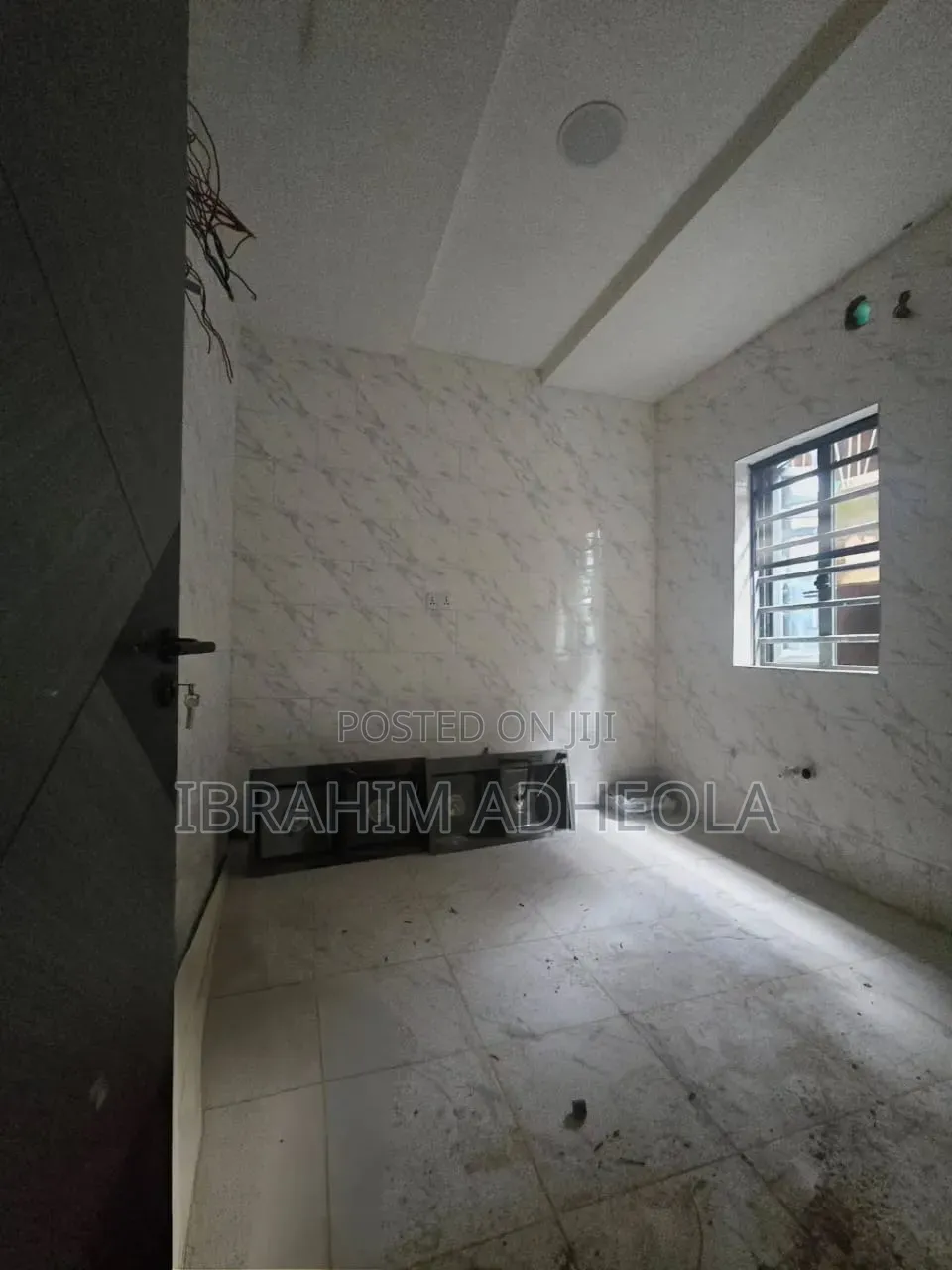 2bdrm Apartment in Yaba, Akoka for sale