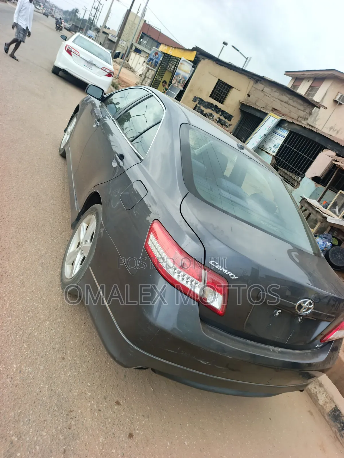 Toyota Camry 2010 Gray