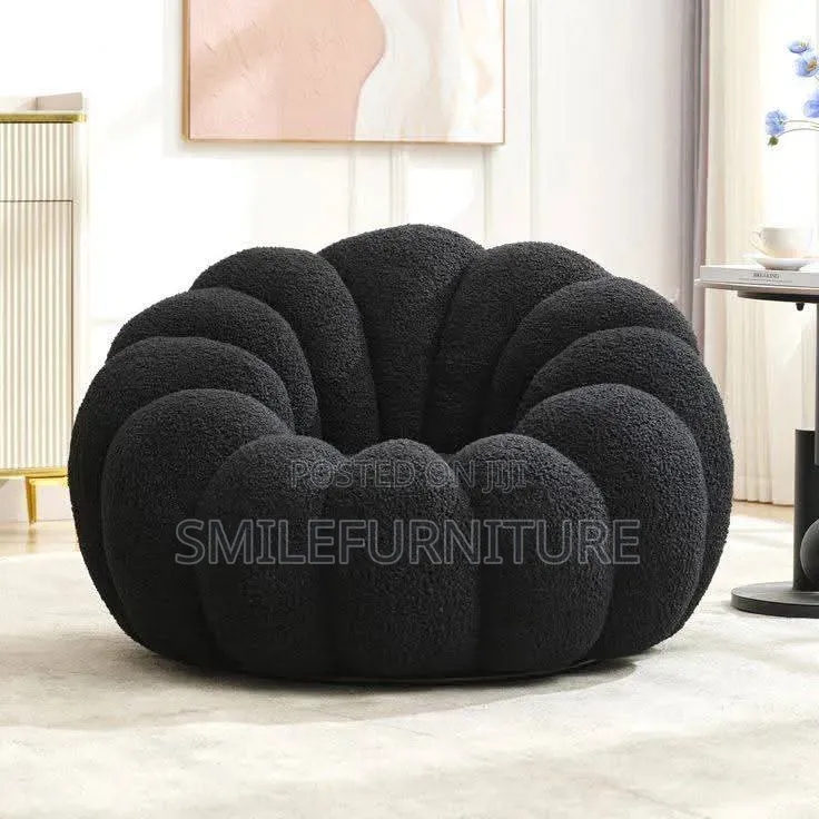 Round. Sofa
