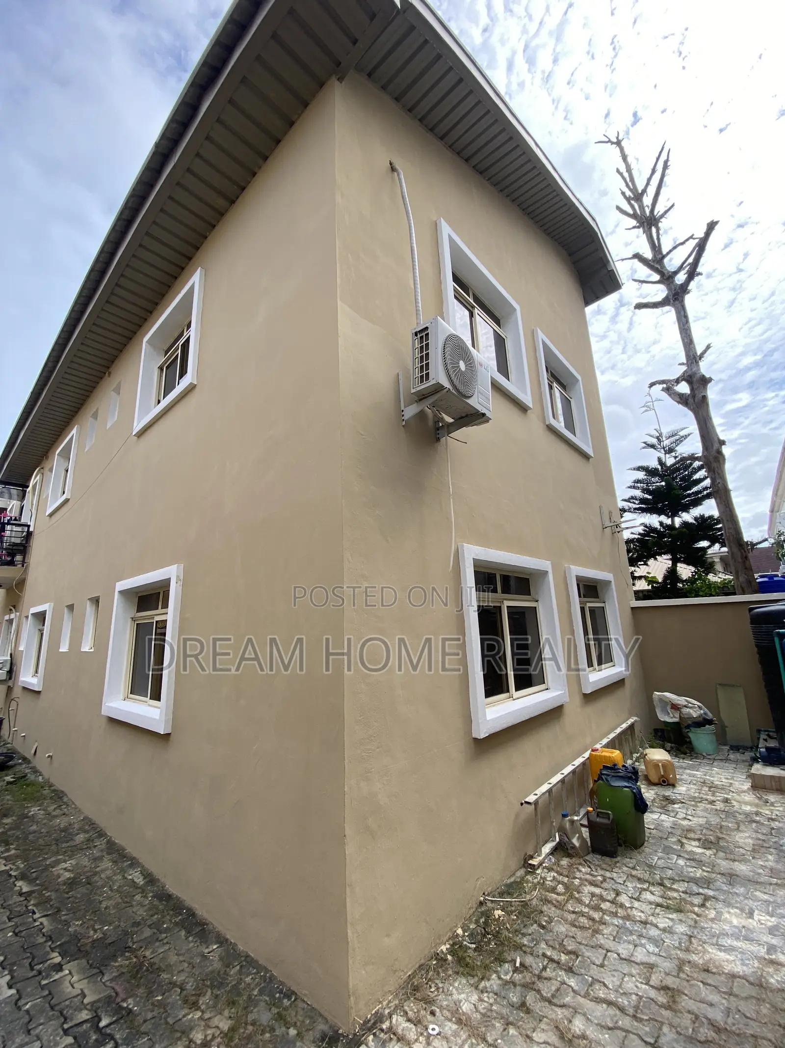 2bdrm Apartment in Ikota for rent