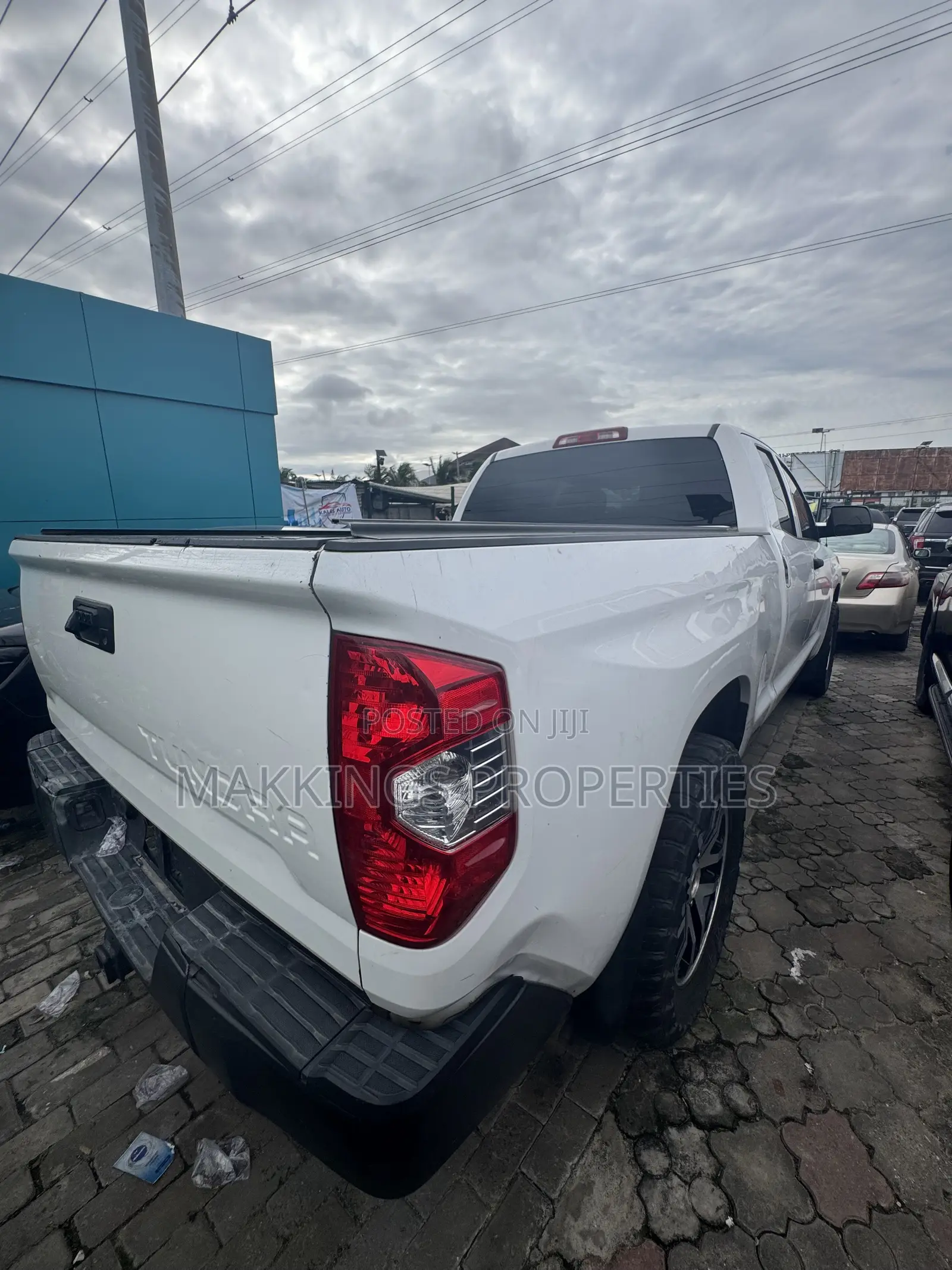 Toyota Tundra 2017 White
