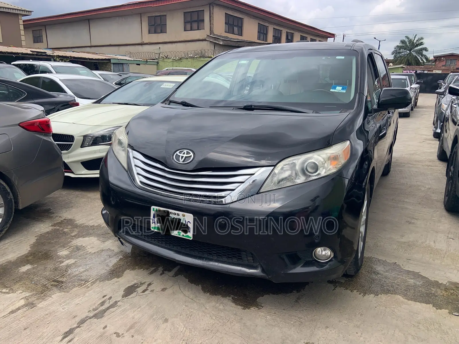 Toyota Sienna Limited 7 Passenger 2012 Black