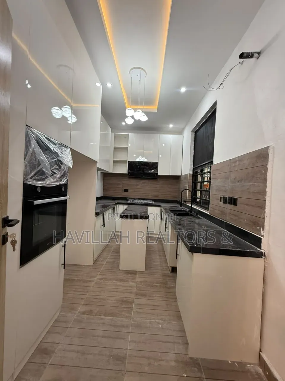 4bdrm Duplex in Sangotedo for sale