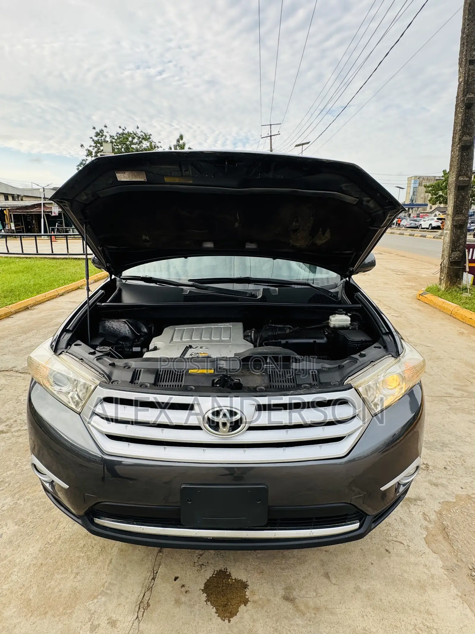 Toyota Highlander Limited 3.5l 4WD 2013 Gray