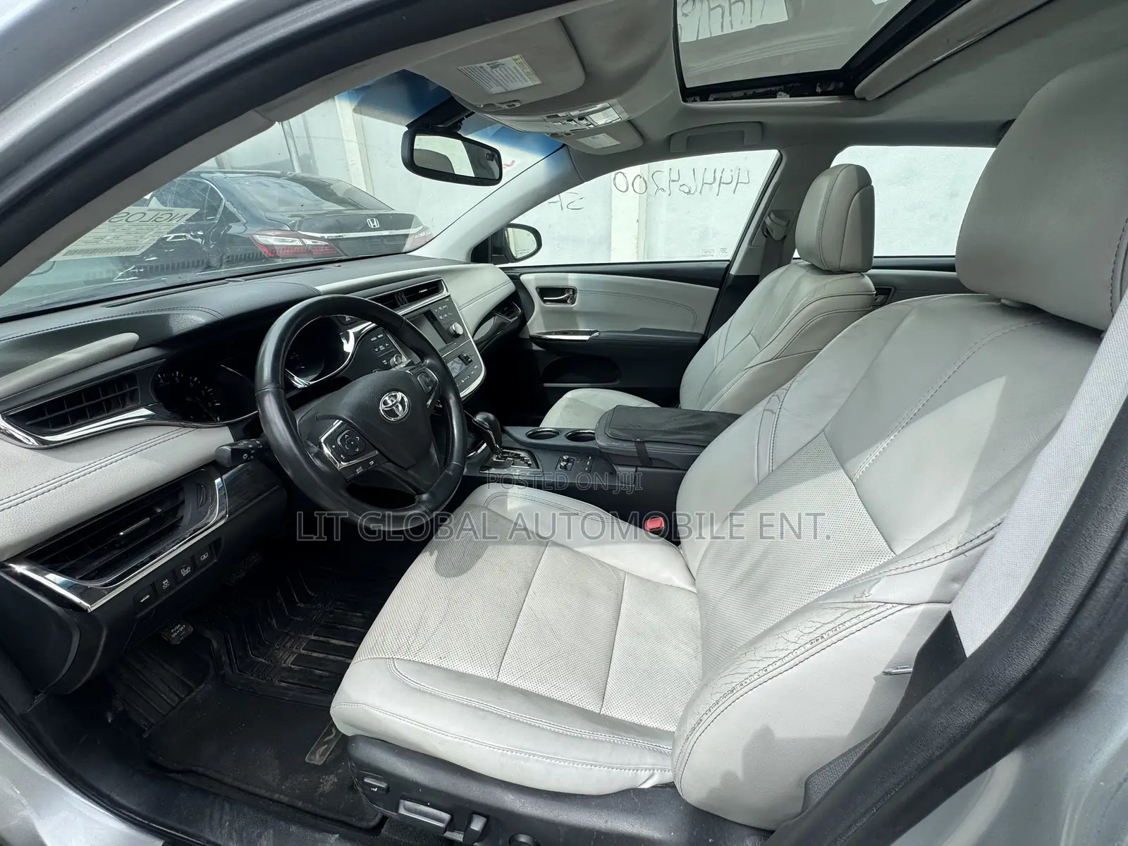 Toyota Avalon 2013 Silver