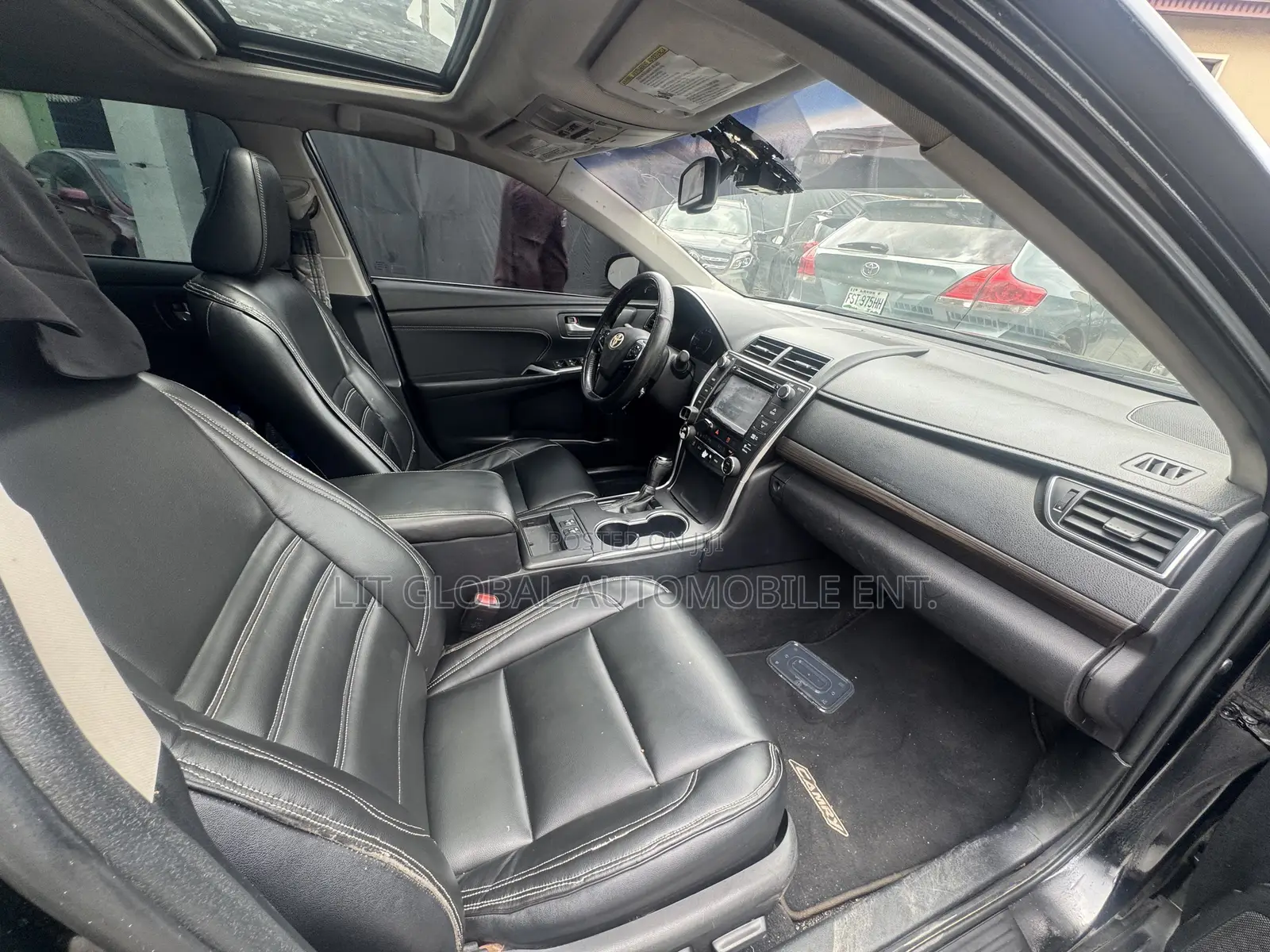 Toyota Camry XLE 4dr Sedan (3.5L 6cyl 6A) 2015 Black