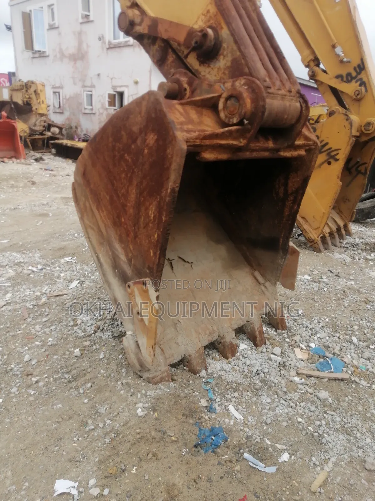 Tokunbo CAT Excavator 330BL Price in Nigeria