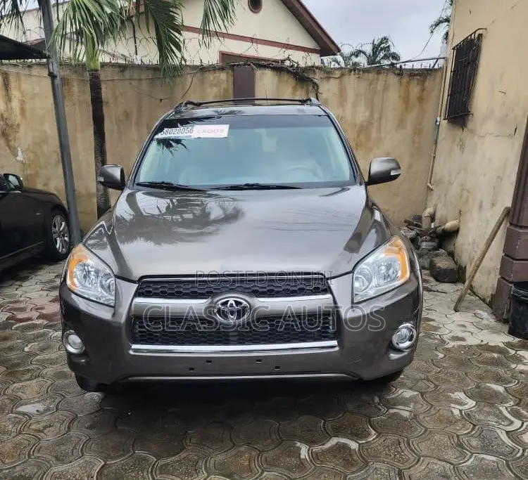 Toyota RAV4 2012 Gray
