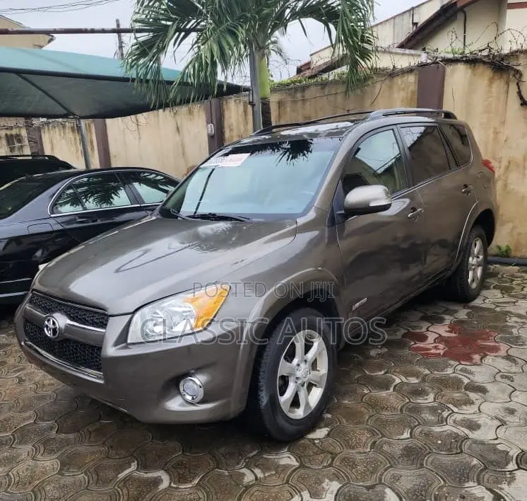 Toyota RAV4 2012 Gray