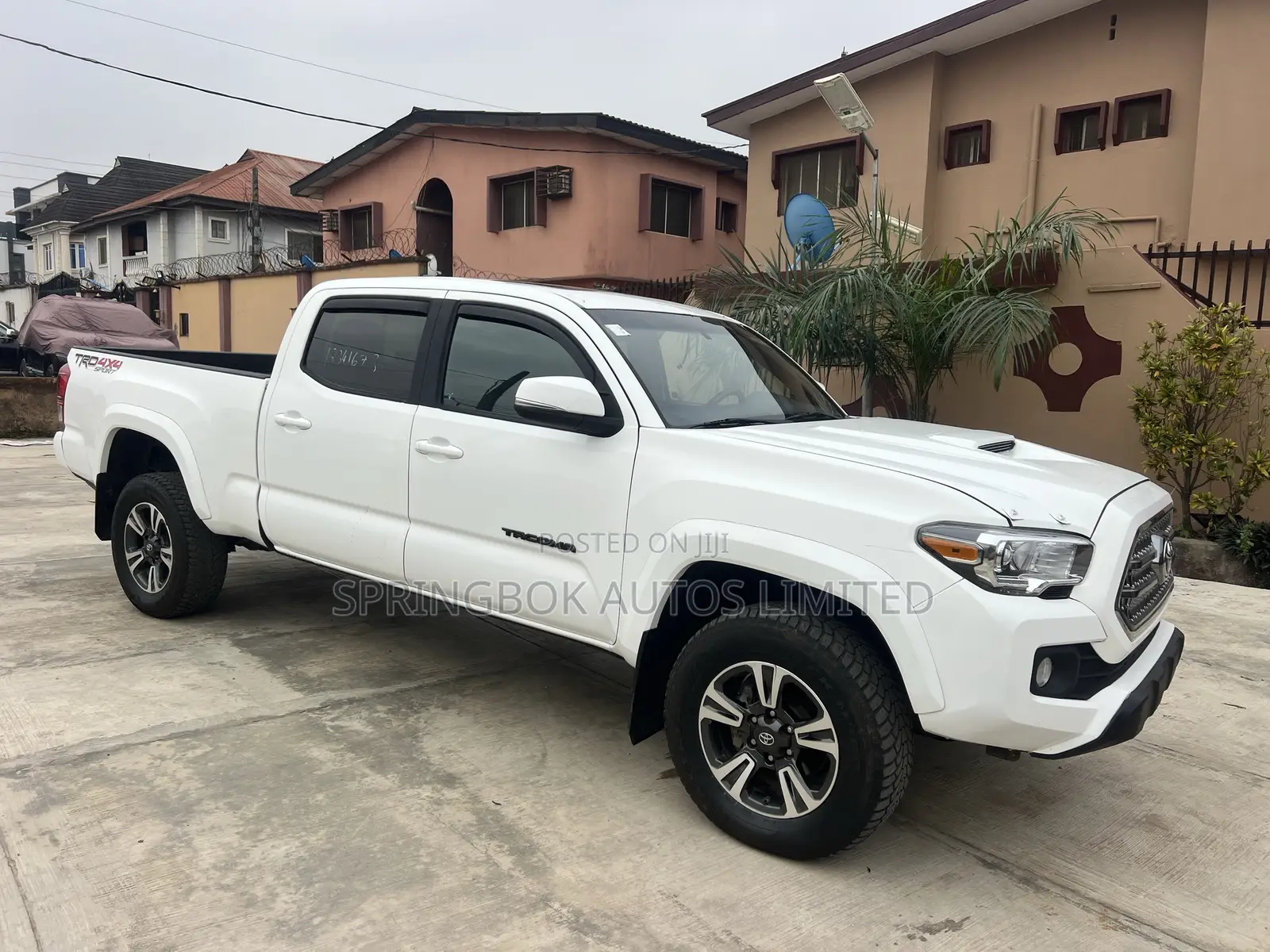 Toyota Tacoma TRD Sport 2018 White