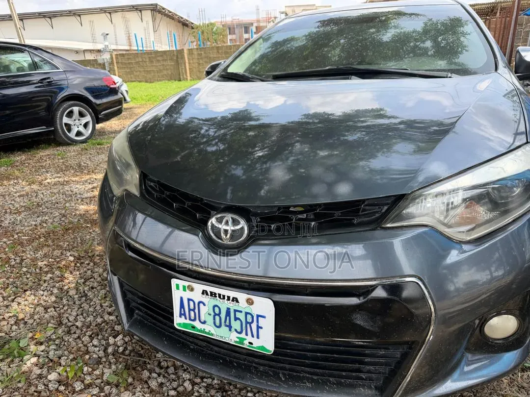 Toyota Corolla 2016 Gray