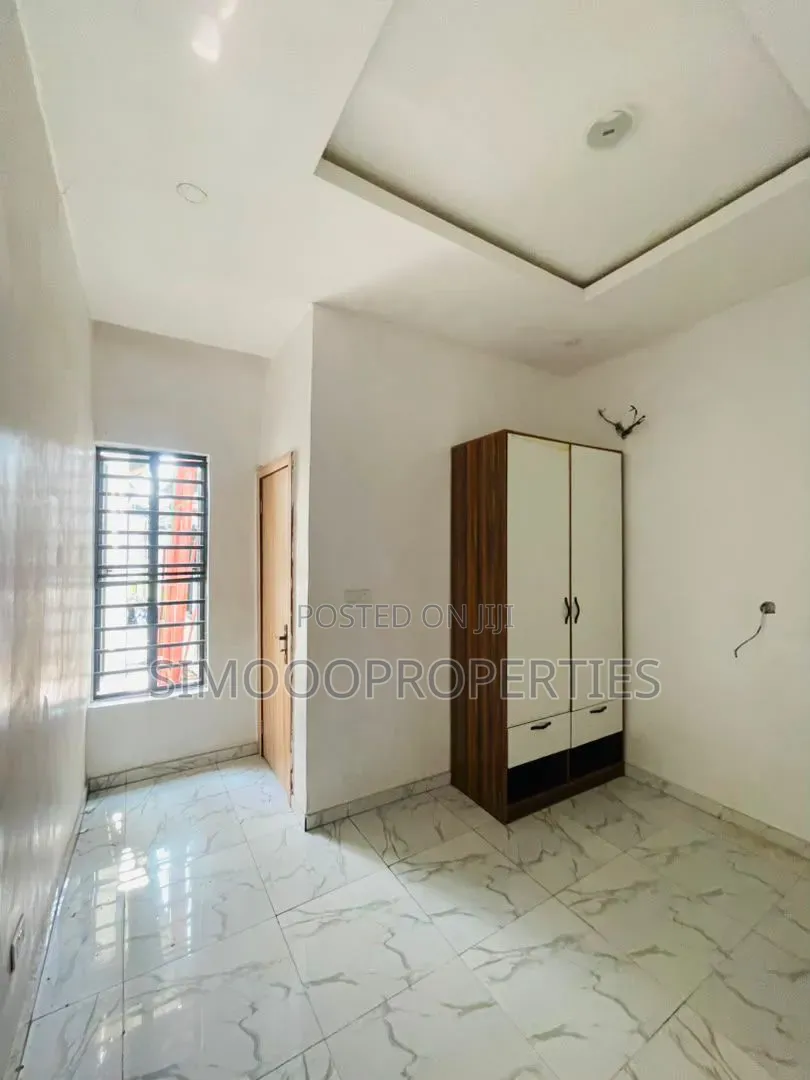 4bdrm Duplex in Ikota Gra for rent