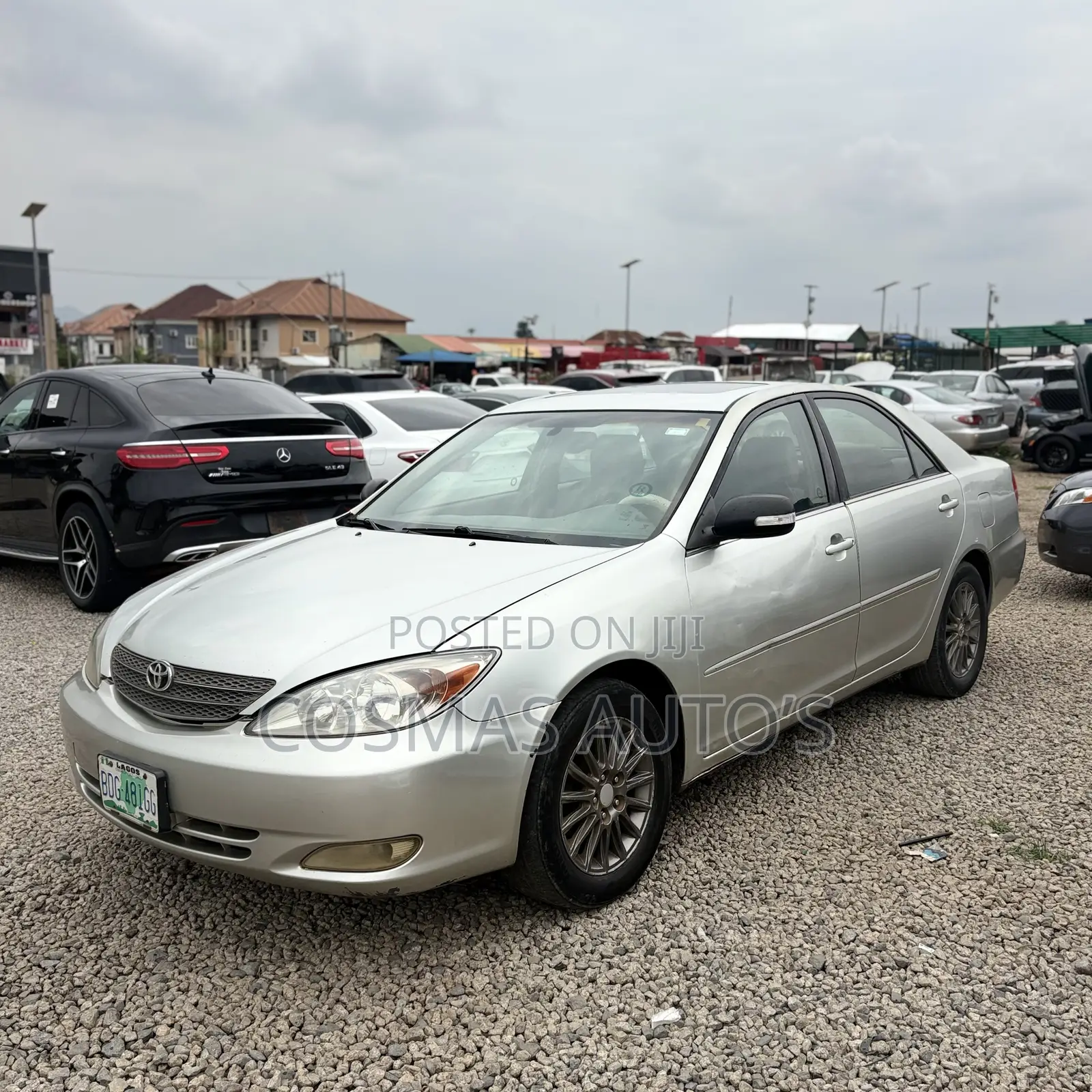 Toyota Camry XLE V6 Sedan (3.0L 6cyl A5) 2003 Gray
