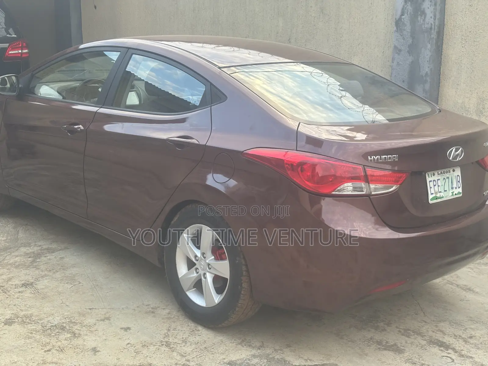 Hyundai Elantra GLS Sedan FWD (1.8L 4cyl 6A) 2013 Brown