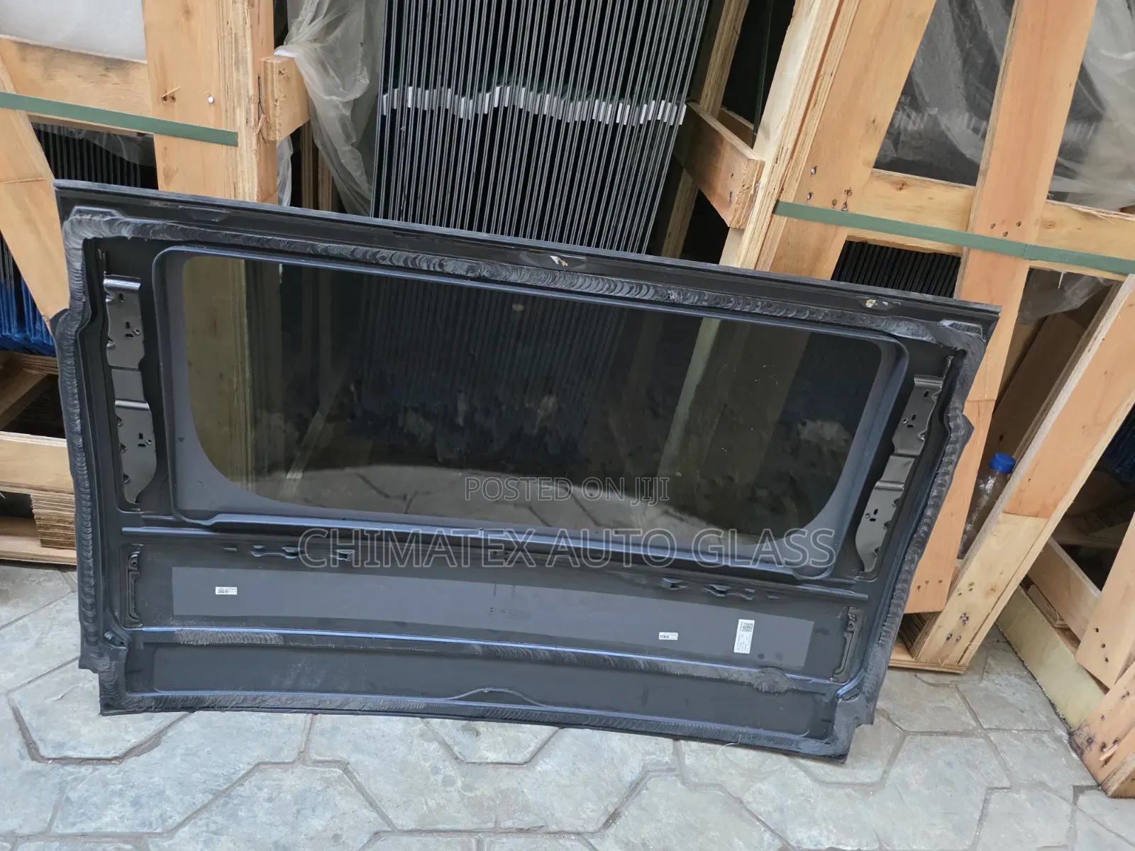 E300 2019/2020 No 3 Permanent Roof Roof Glass Available @Chimatex