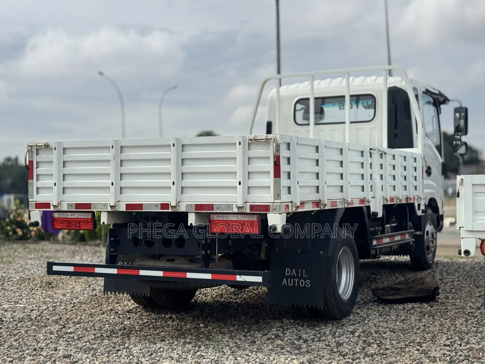 T-King Trucks 2025 White