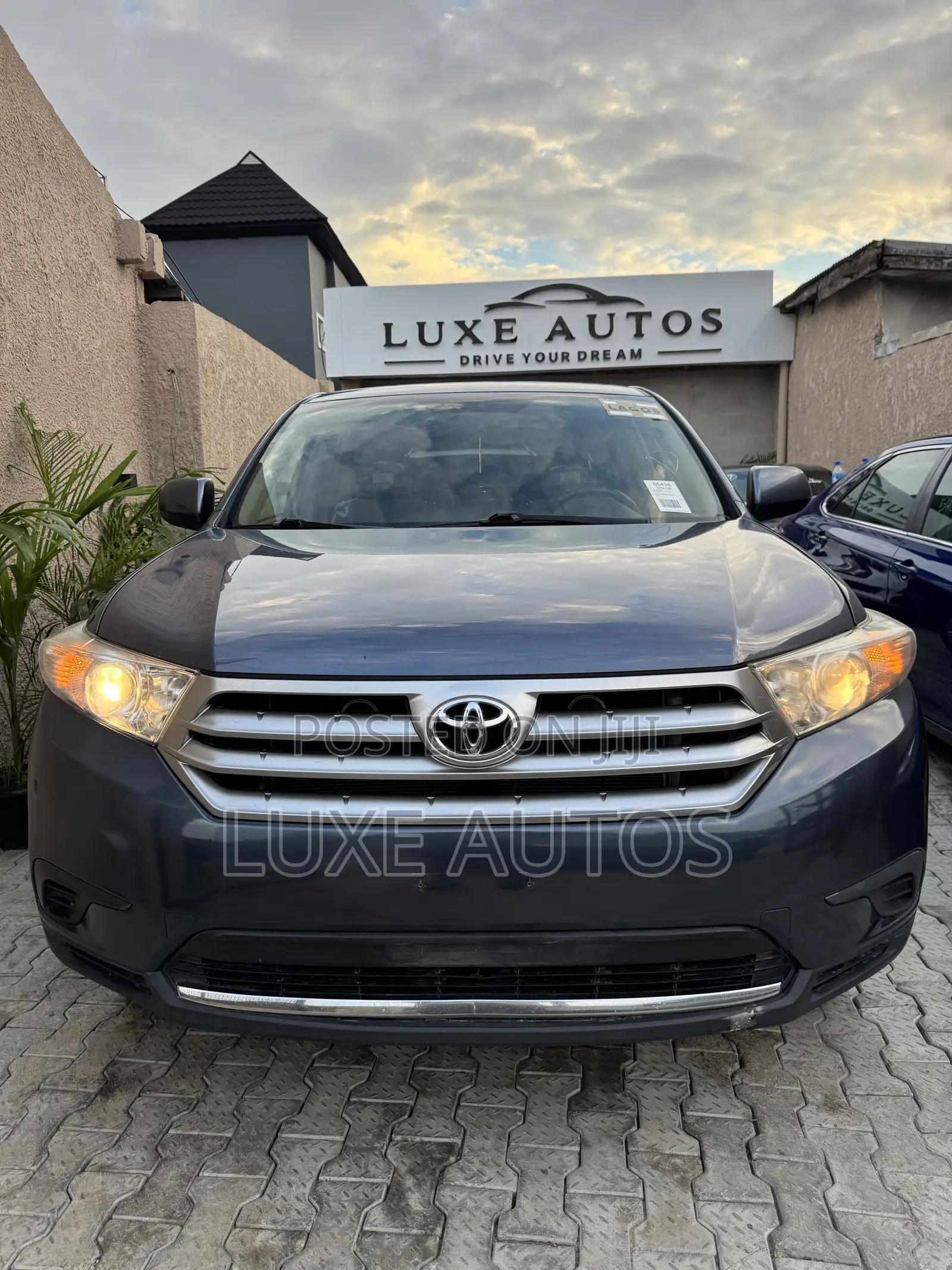 Toyota Highlander 3.5L 4WD 2013 Blue