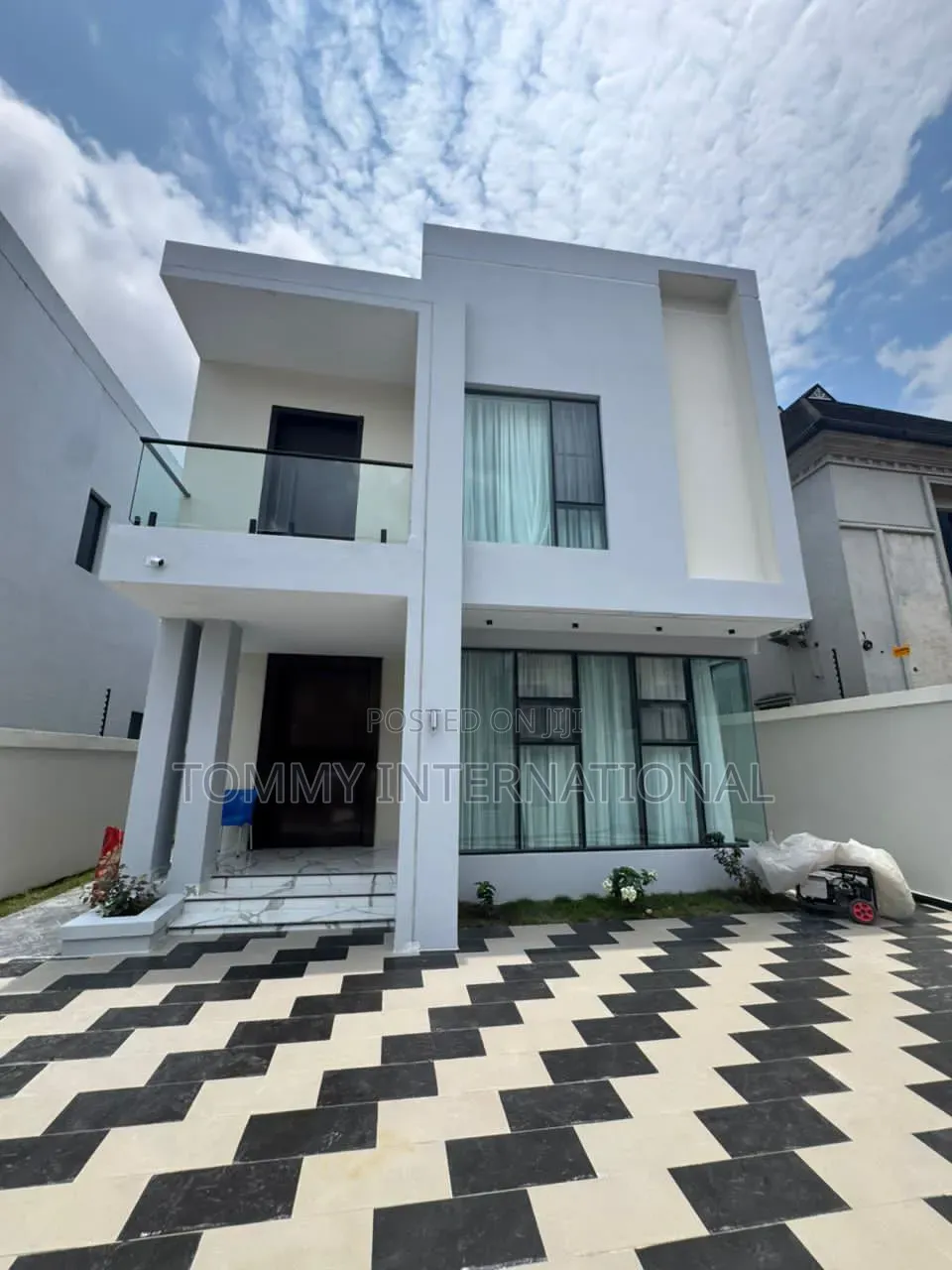 Furnished 4bdrm Duplex in Gbalajam, Port-Harcourt for sale