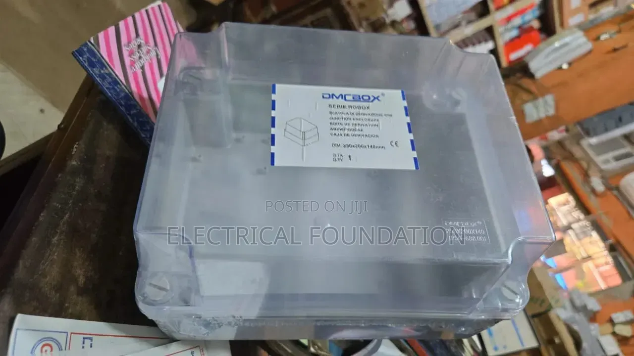250mm*200mm*140mm Transparent Adoptable Box