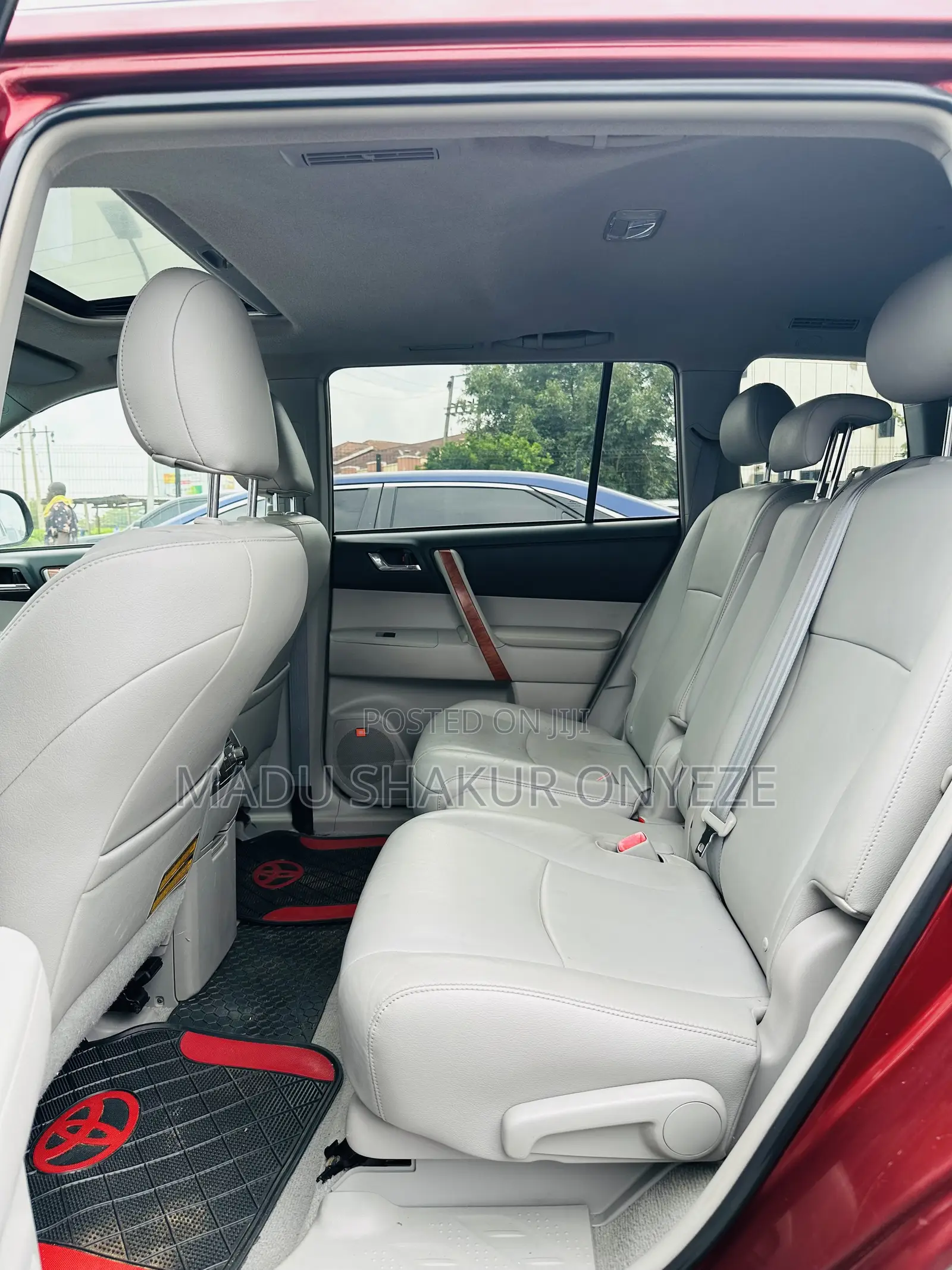 Toyota Highlander Limited 2011 Red