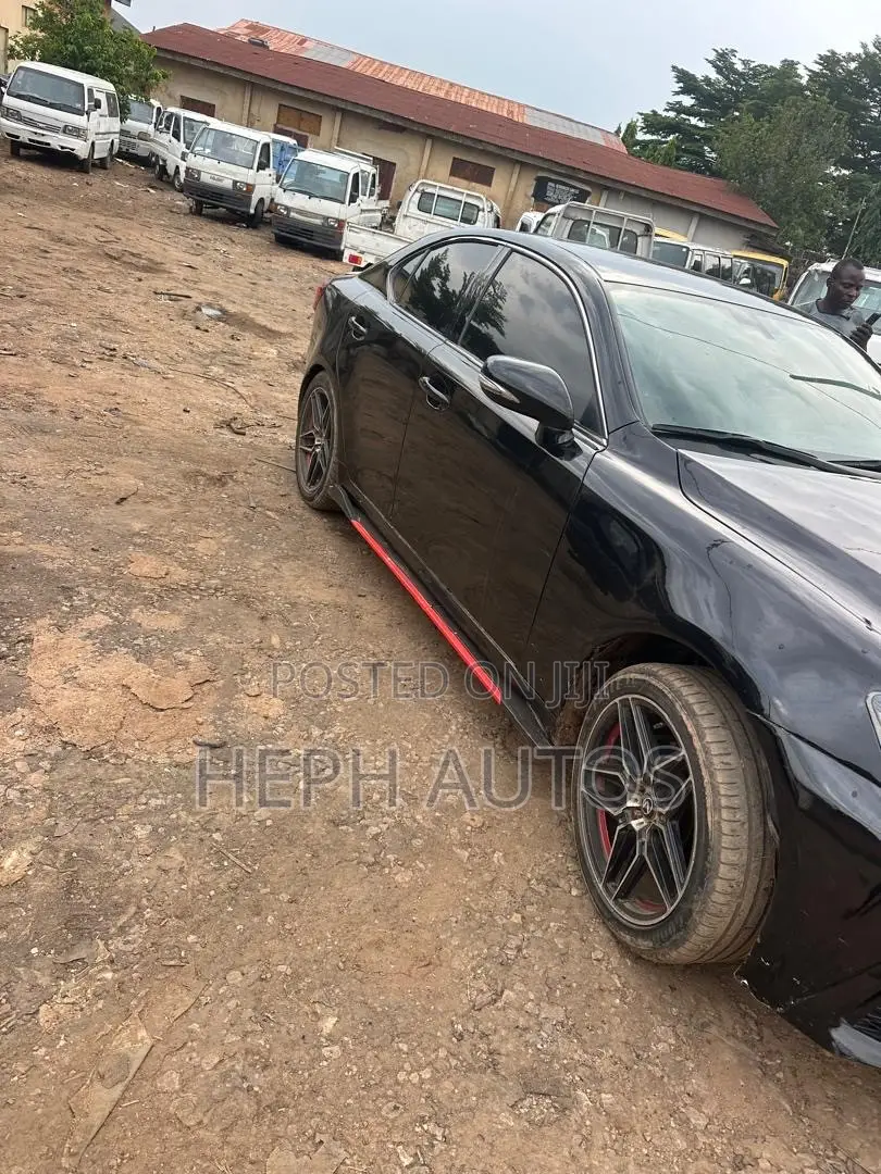 Lexus IS 250 2011 Black