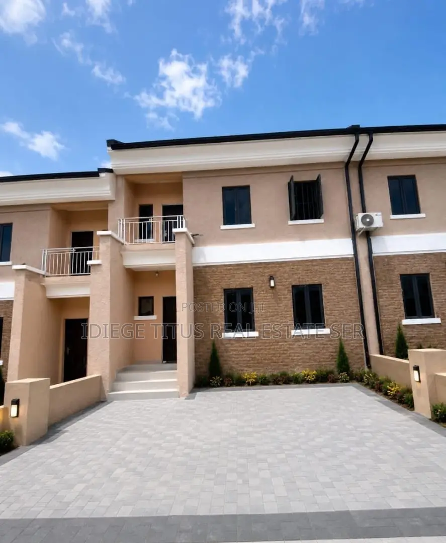 4bdrm Duplex in By Cedacrest, Apo Resettlement for rent