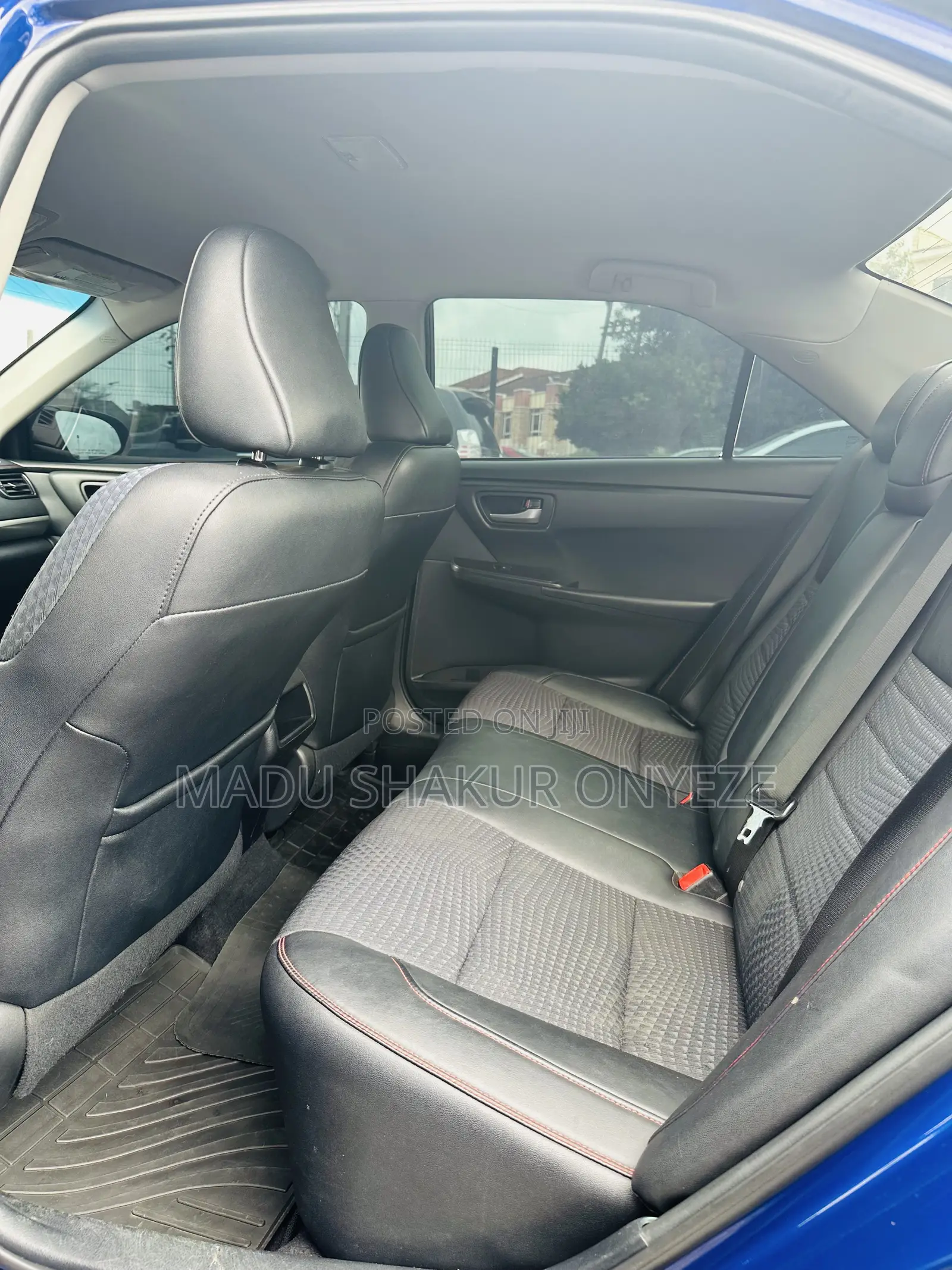 Toyota Camry SE 4dr Sedan (2.5L 4cyl 6A) 2015 Blue