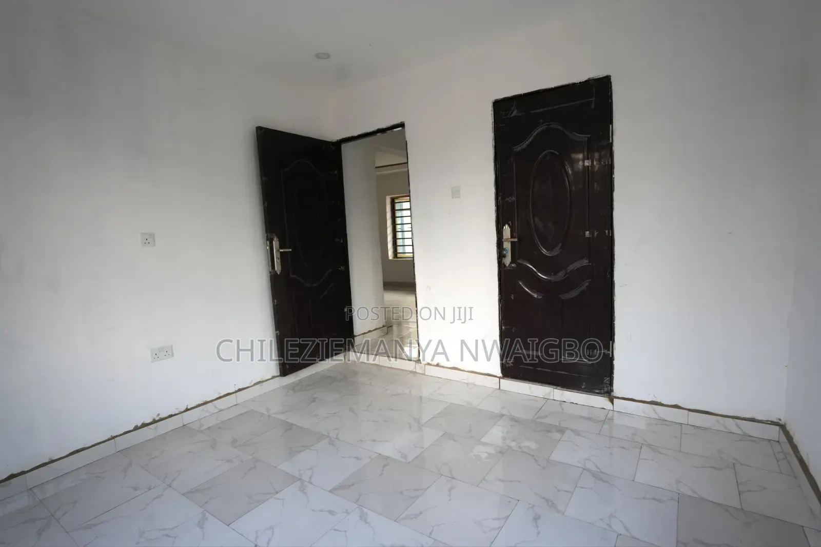 2bdrm Bungalow in Queen'S Park Estate, Obafemi-Owode for sale