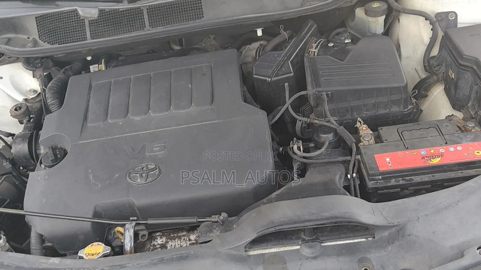 Toyota Venza LE AWD V6 2013 White