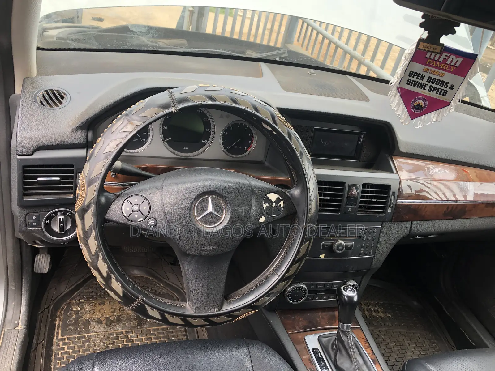 Mercedes-Benz GLK-Class 350 4MATIC 2012 Gray