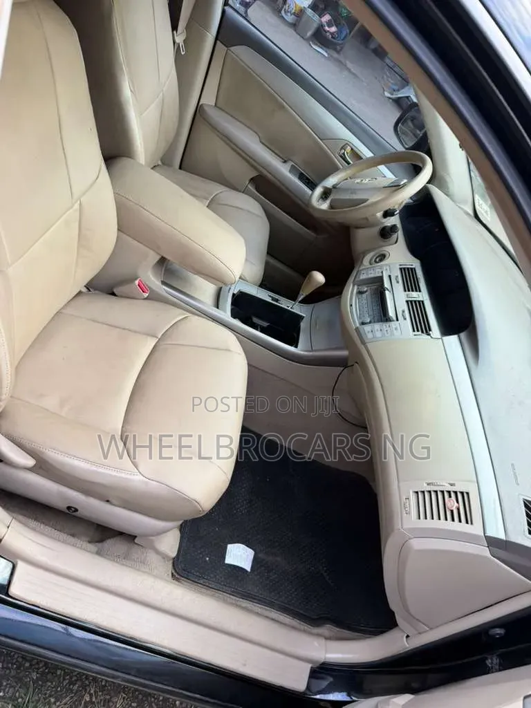 Toyota Avalon XLS 2007 Black