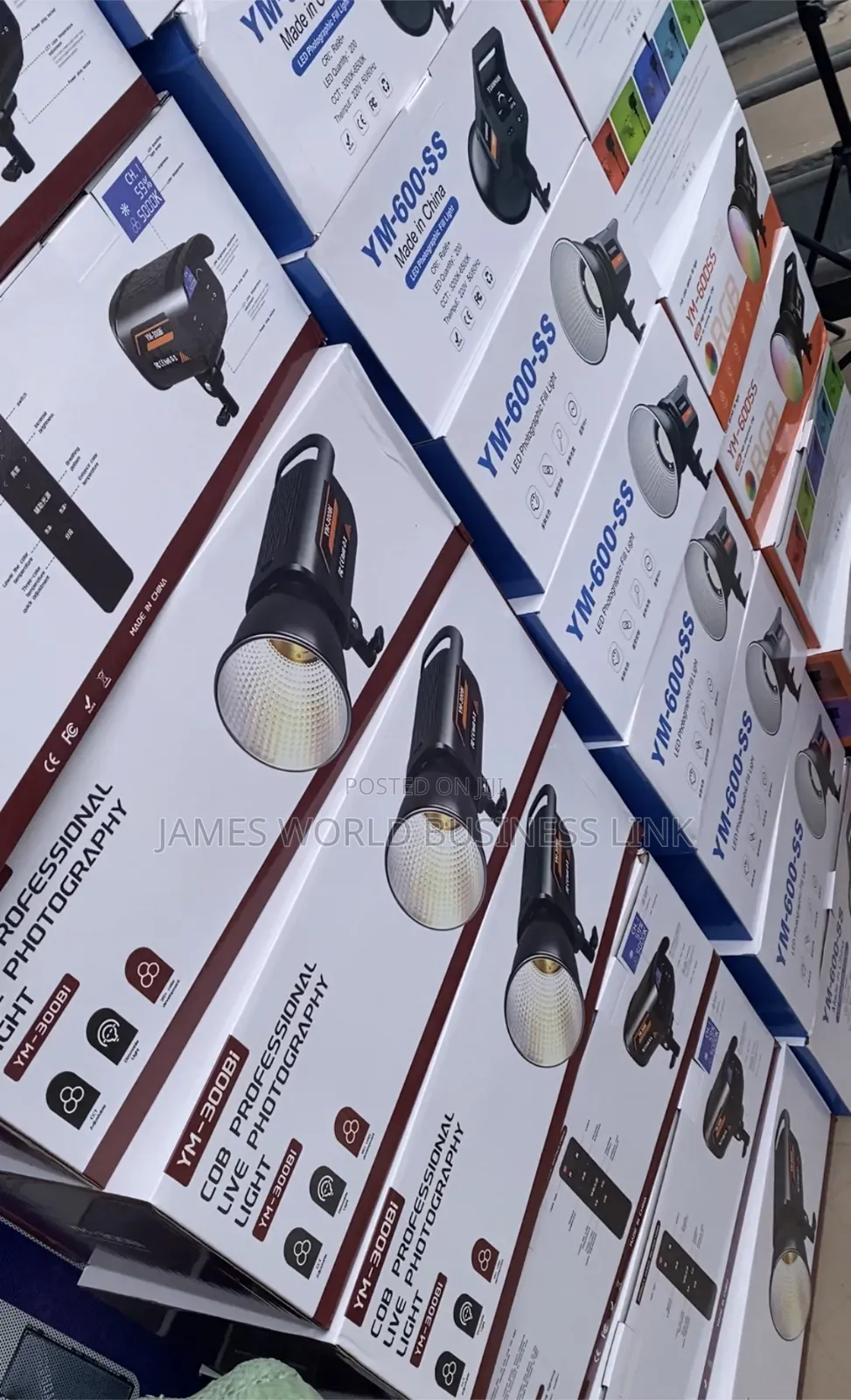 Bd400 Ym300 Bi Ym600, Ym600 RGB Led Video/Content Light
