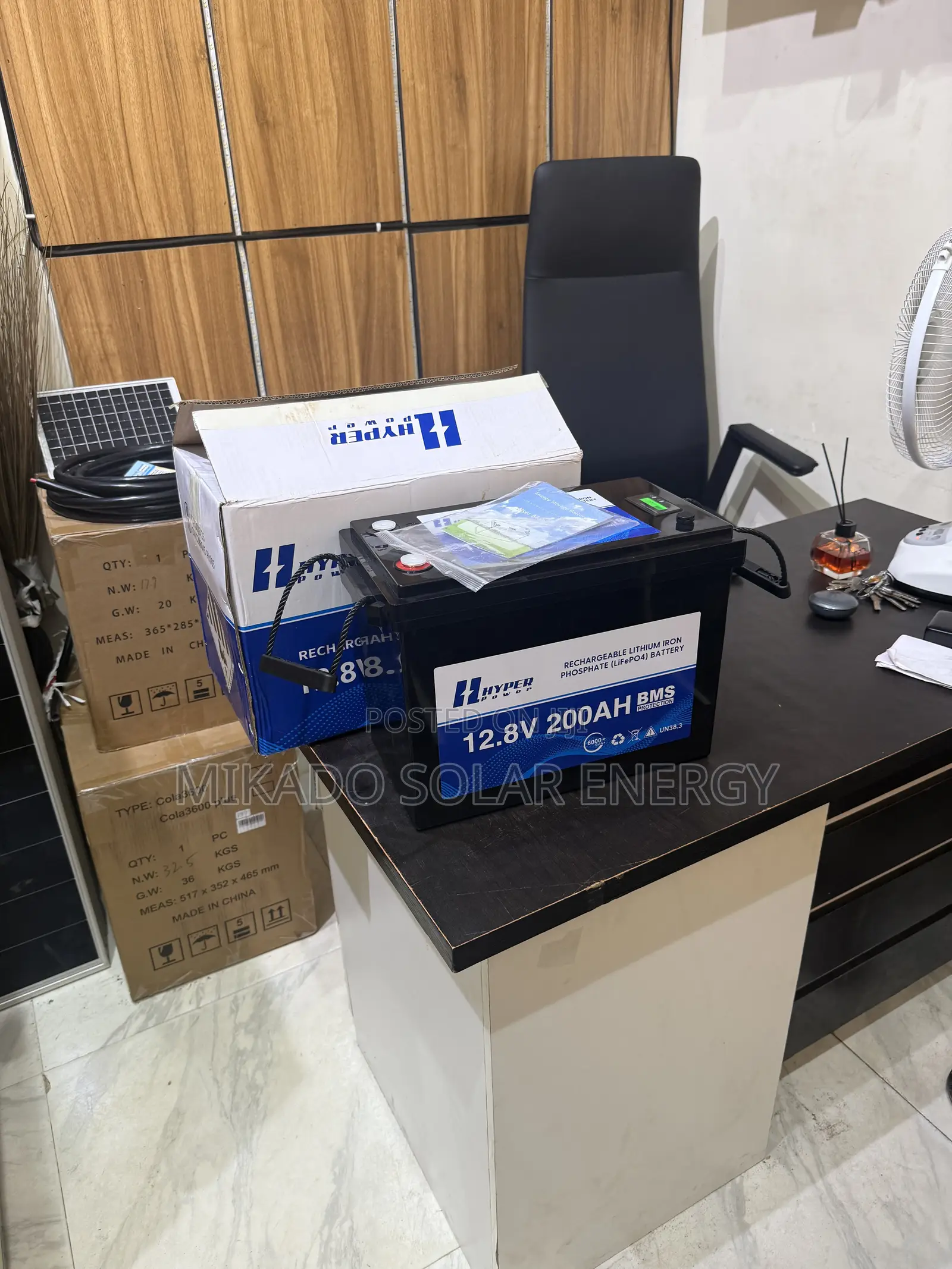 Hyper Power 12V 200Ah Lithium Ion Battery | 2.56kWh | Solar Battery