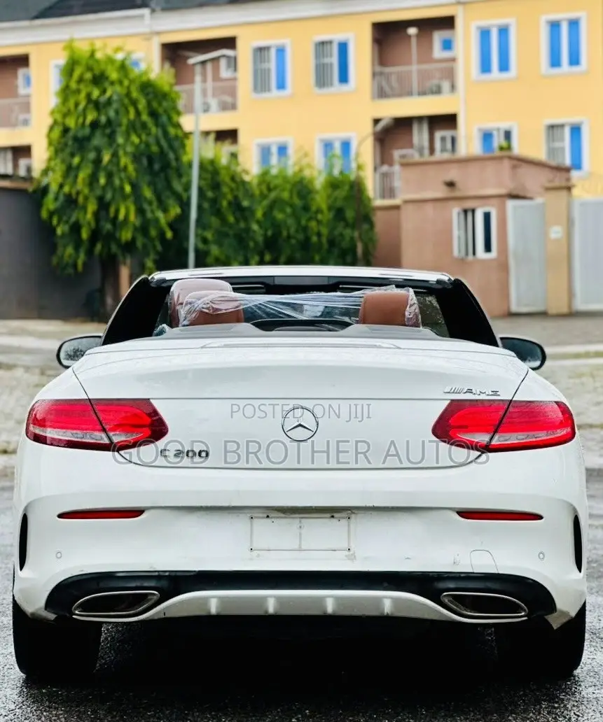 Mercedes-Benz C200 2017 White