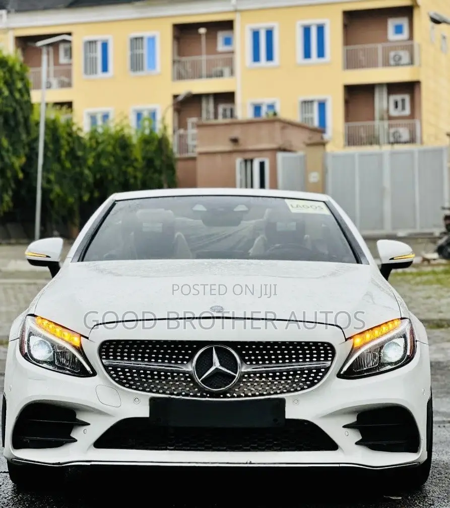 Mercedes-Benz C200 2017 White