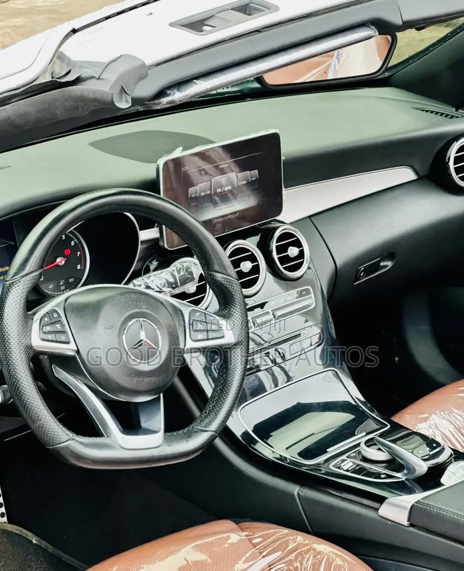 Mercedes-Benz C200 2017 White