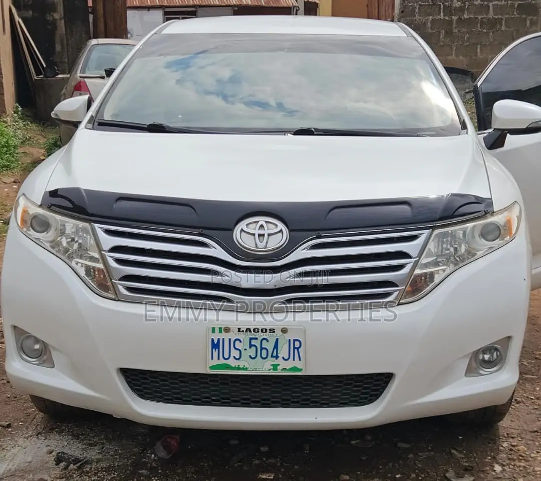 Toyota Venza AWD 2012 White