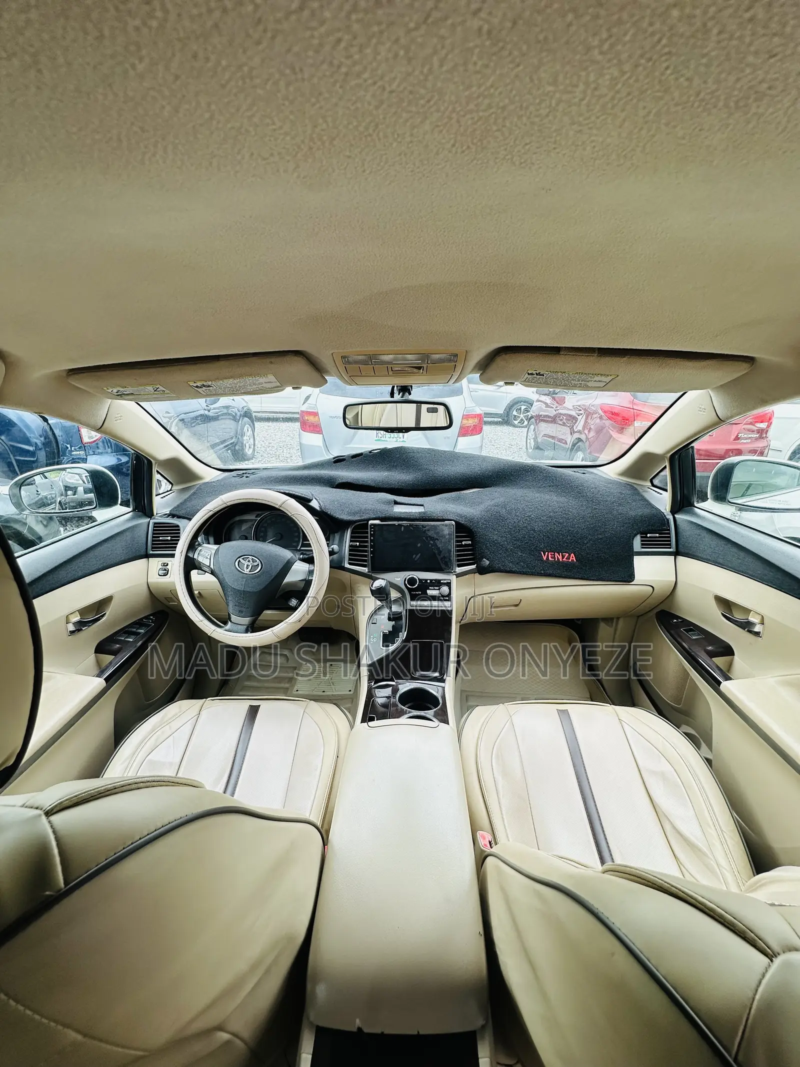 Toyota Venza LE 2010 White