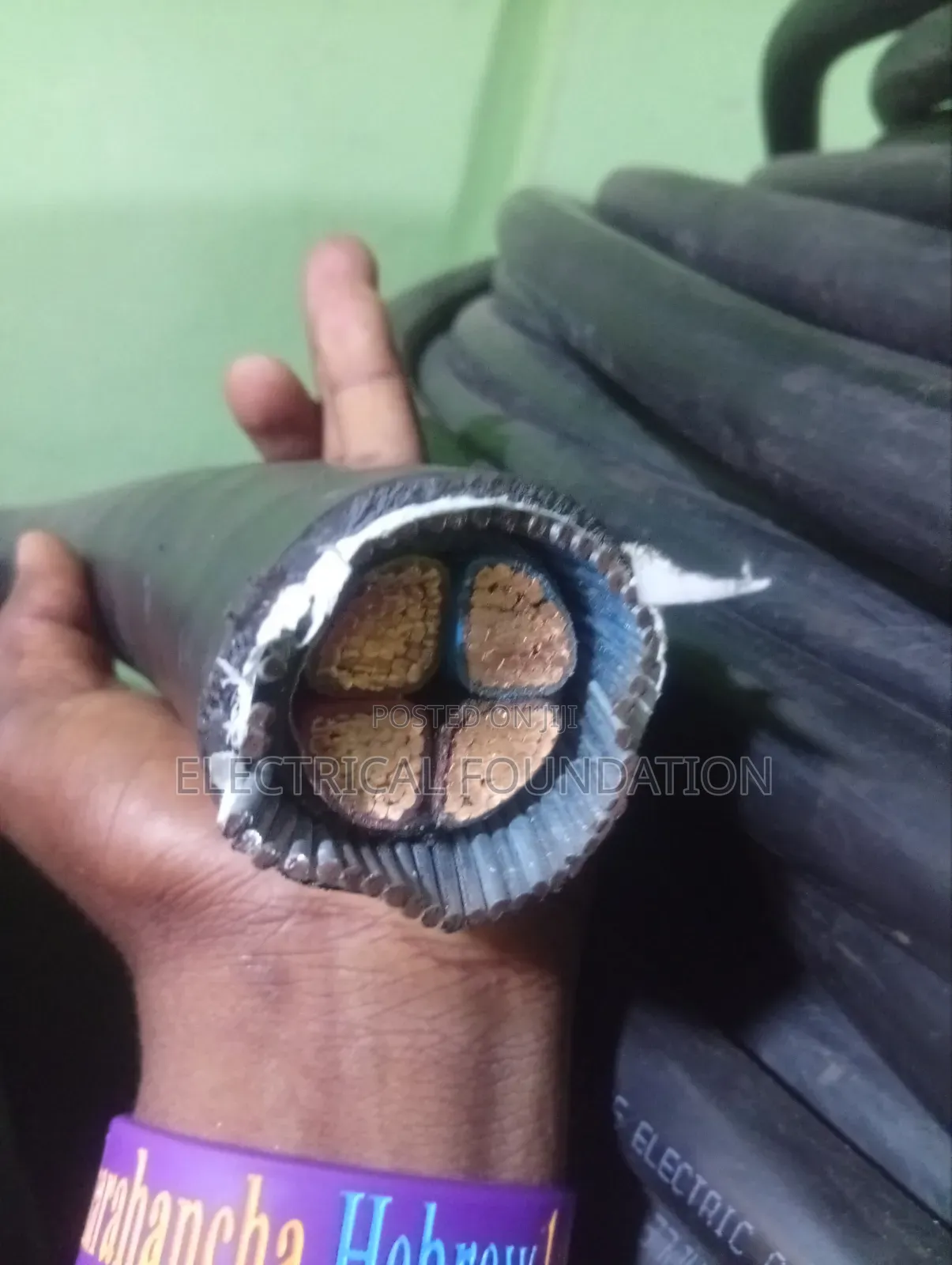 120mm * 4 Core Electrical Amourned Cable Full Guage Pure Copper